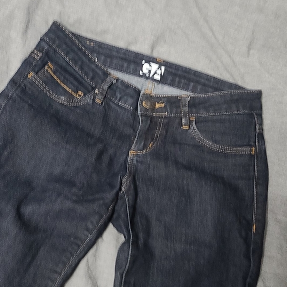 2/25$🛍 Garage Jeans - Picture 2 of 4